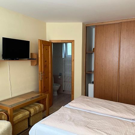 Apartamento Privát Pekný dvor Rajecké Teplice Exterior foto