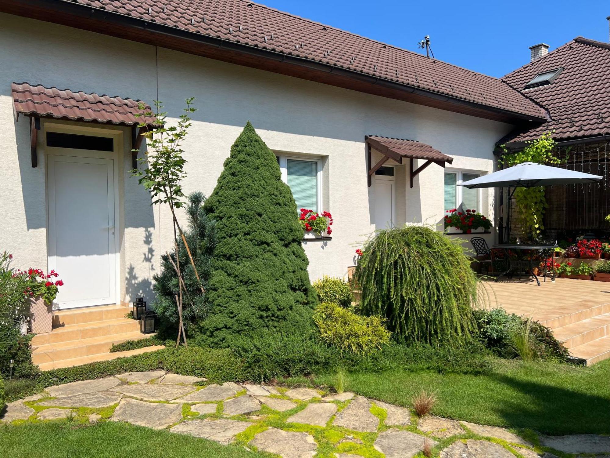 Apartamento Privát Pekný dvor Rajecké Teplice Exterior foto